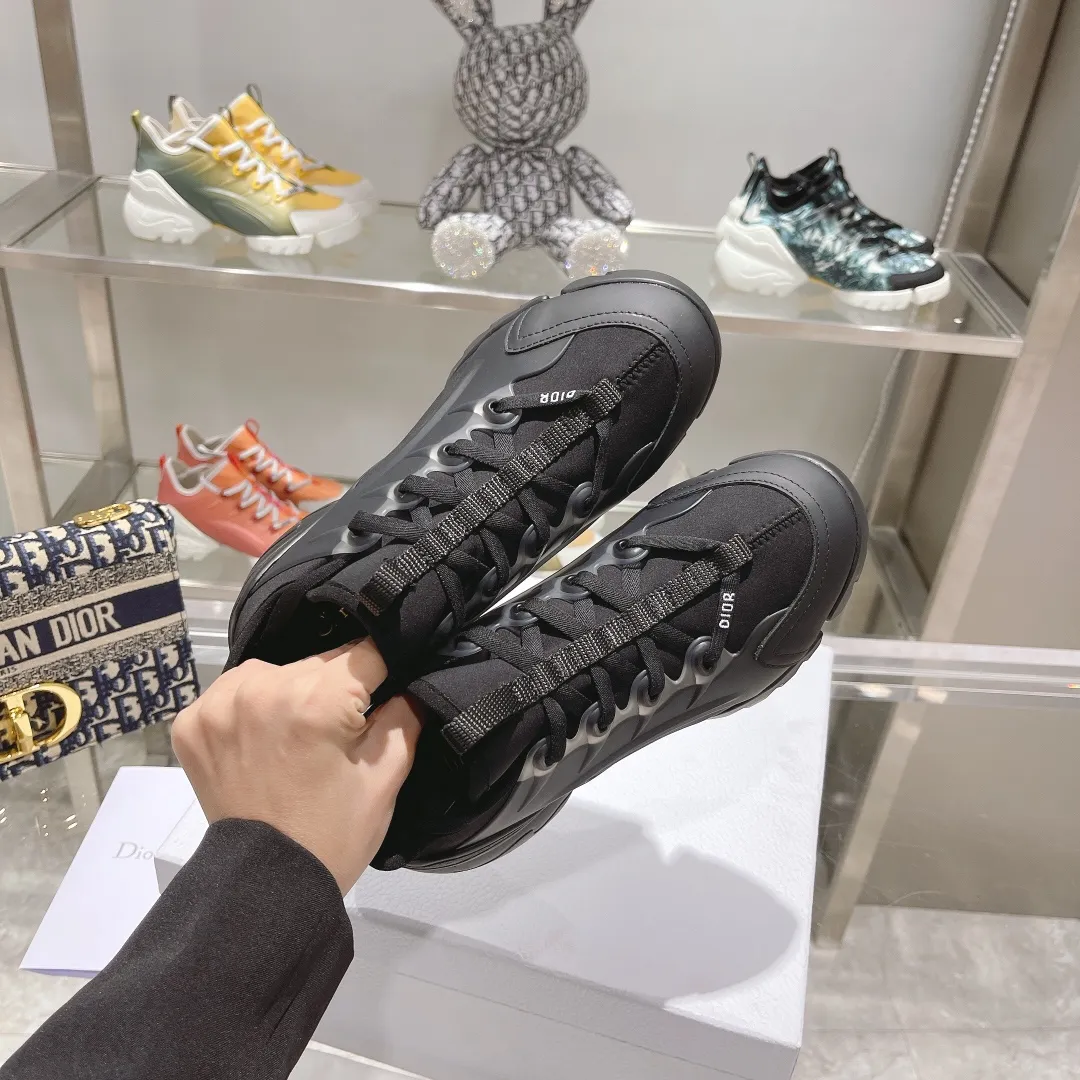 👟👟Ex-factory price 460👟👟 Women’s Shoes Women’s Clothing Women’s Shoes Women’s Clothing Women’s Shoes Women’s Clothing Dior Dior Sports Dad Shoes Your ideal high-end quality customization, a new product created by Crusie “J’ADI*R” at the first major show of Paris Fashion Week‼ ️Molded from the original board, all details are welcome to be appraised and compared 🔥 Upper: Original imported customized Lycra surface with soft silk cowhide Inner: soft, comfortable and breathable Foot pads: cowhide injection molded feet, original molded color matching Logo webbing Original molded 3D film combination Original molded anti-slip combination outsole! Original packaging consistent! Number of yards: 35-41 yards (custom-made sizes 41 are non-refundable)